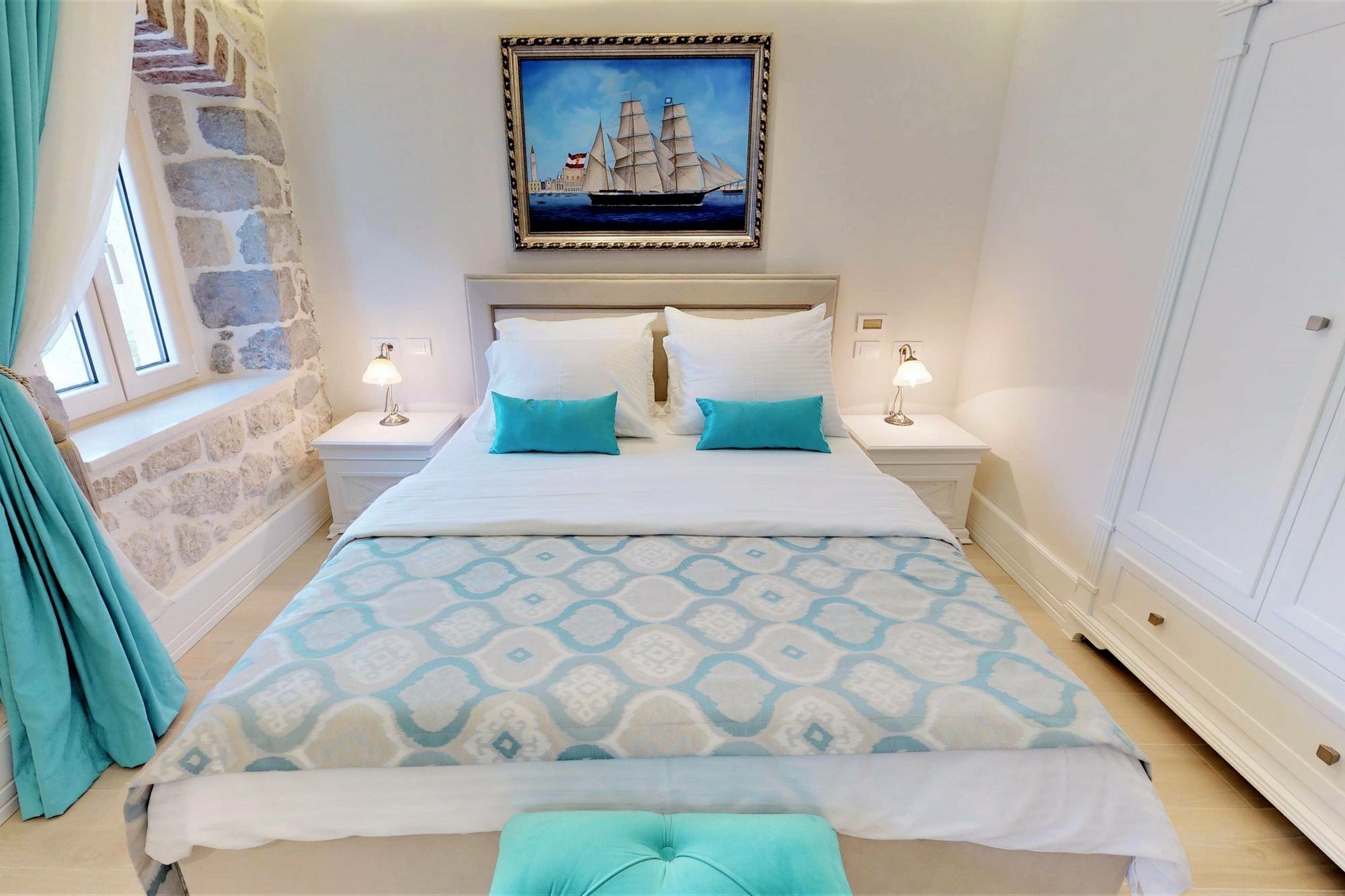 Hotel Libertas Kotor Bagian luar foto